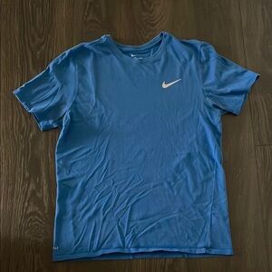 Nike Men's Blue T-Shirt